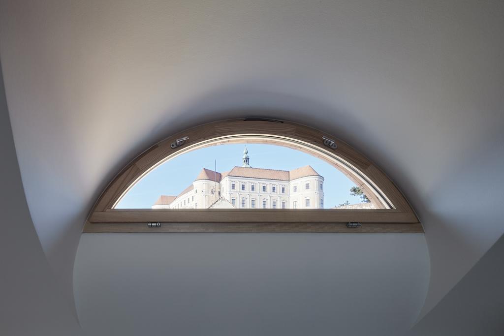 فندق Stajnhaus ميكولوف المظهر الخارجي الصورة