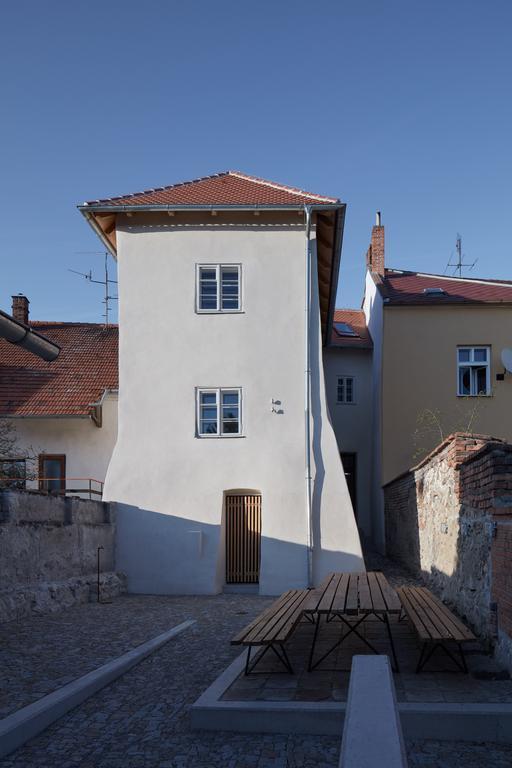 فندق Stajnhaus ميكولوف المظهر الخارجي الصورة