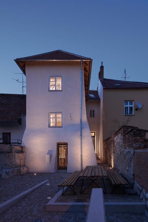 فندق Stajnhaus ميكولوف المظهر الخارجي الصورة