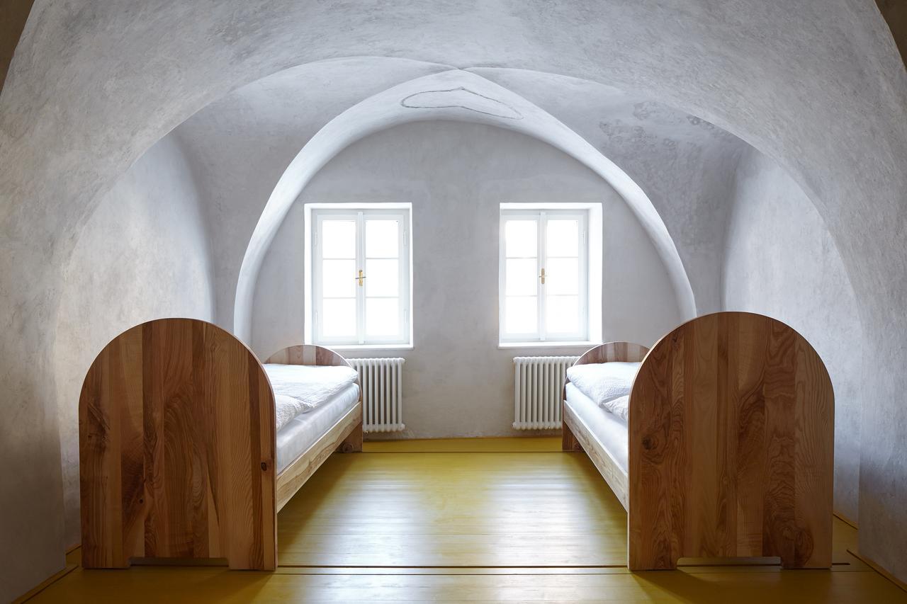 فندق Stajnhaus ميكولوف المظهر الخارجي الصورة